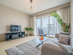 Fancy Apartment With Mesmerizing Canal Views